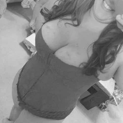 kinky_wife_nextdoor's avatar