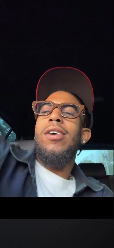Himmmmm🎫