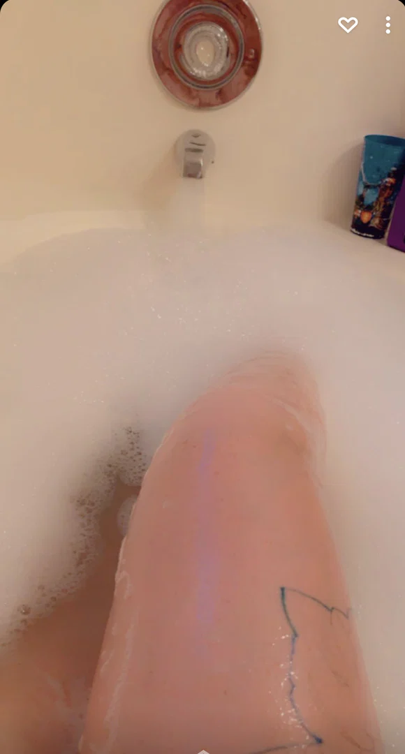 Chloe Daniels profile banner