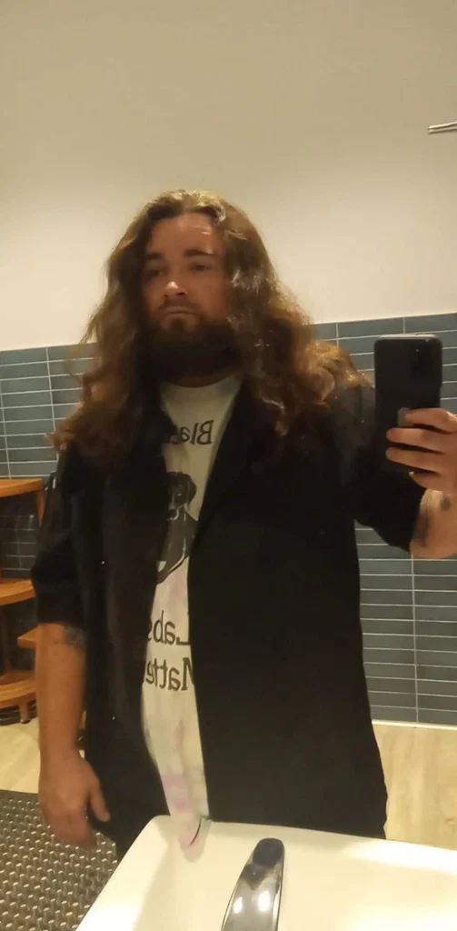 Makemecomenow's avatar