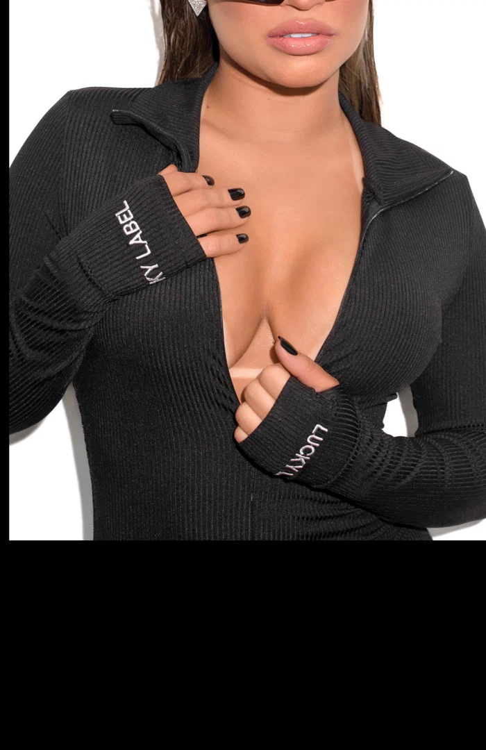 Raissa Barbosa profile banner