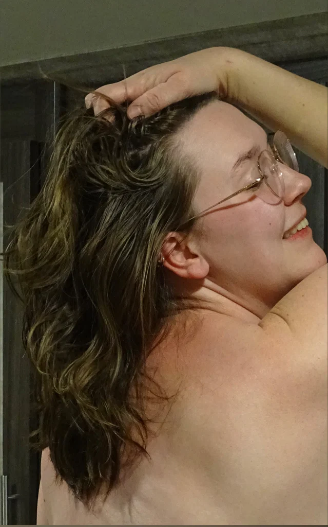 Allie Alexandra's avatar