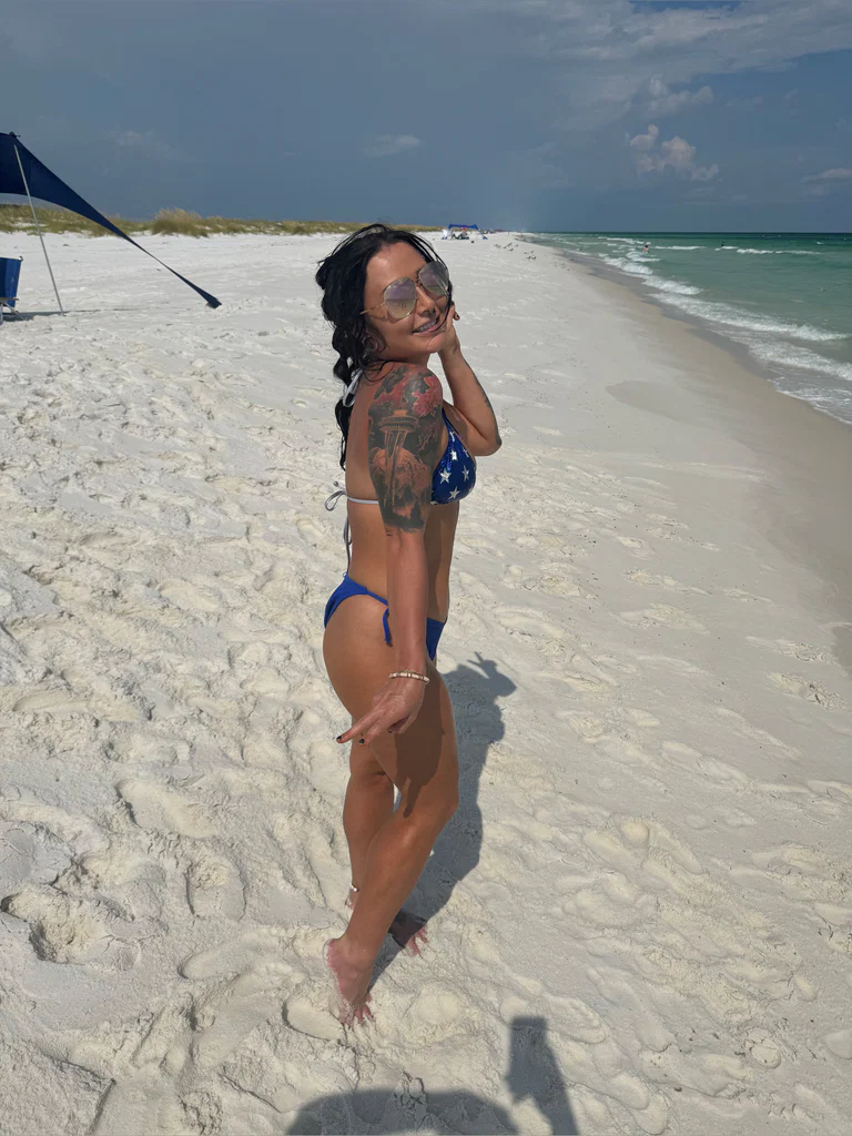 Chelsea Crow's avatar