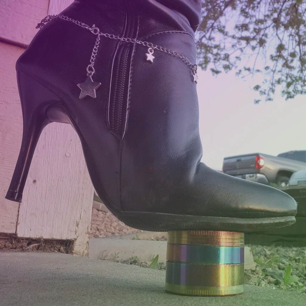 Mary-Jane Solelay's avatar