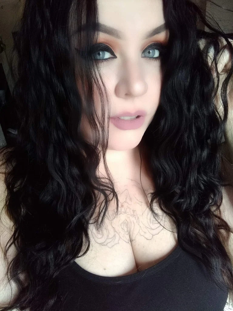 Raven's avatar
