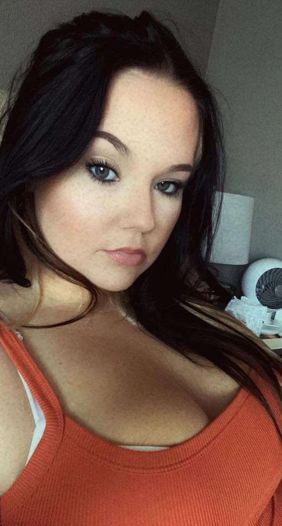 Lainee Michelle's avatar