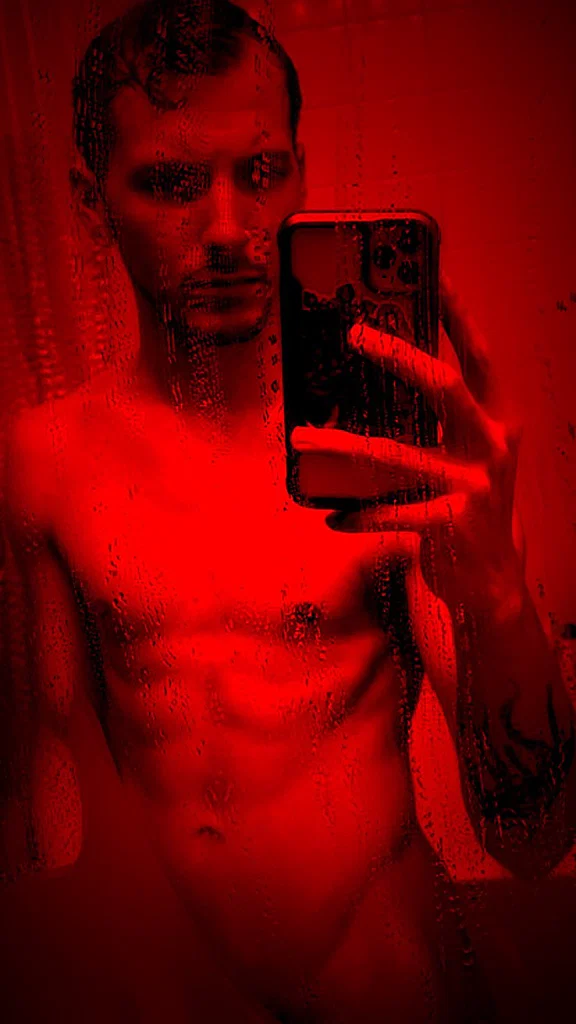 Damien Rose Free's avatar