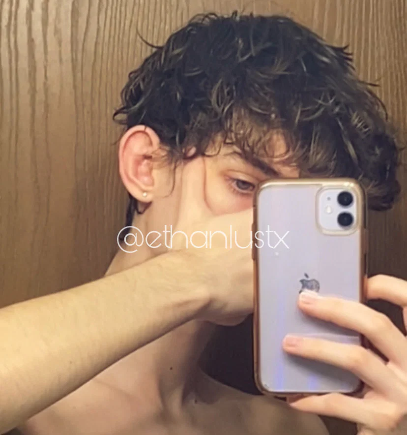 Ethan Lust's avatar