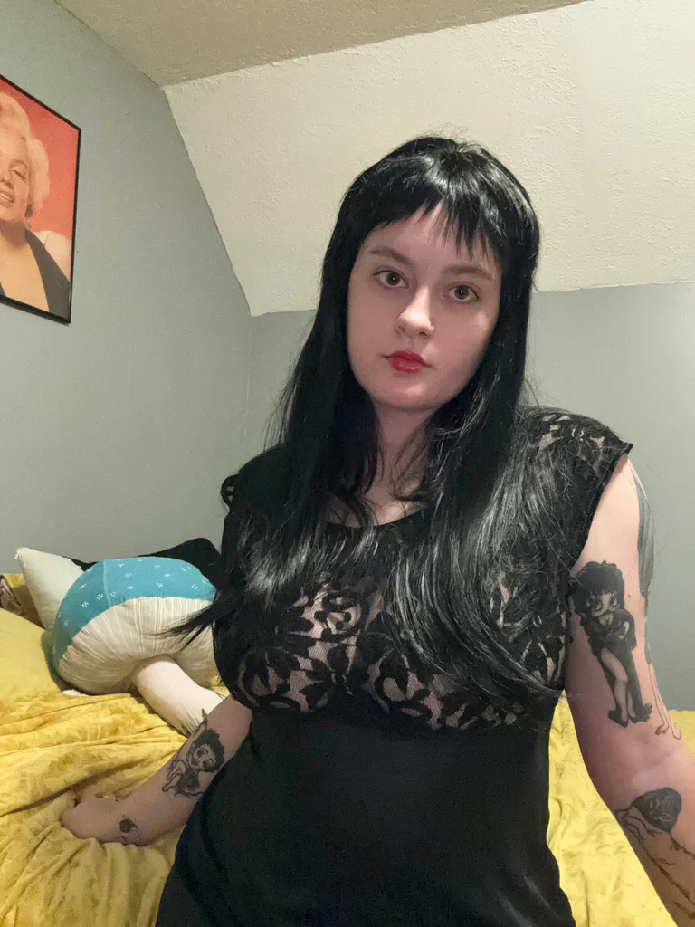 Kitty Kat's avatar