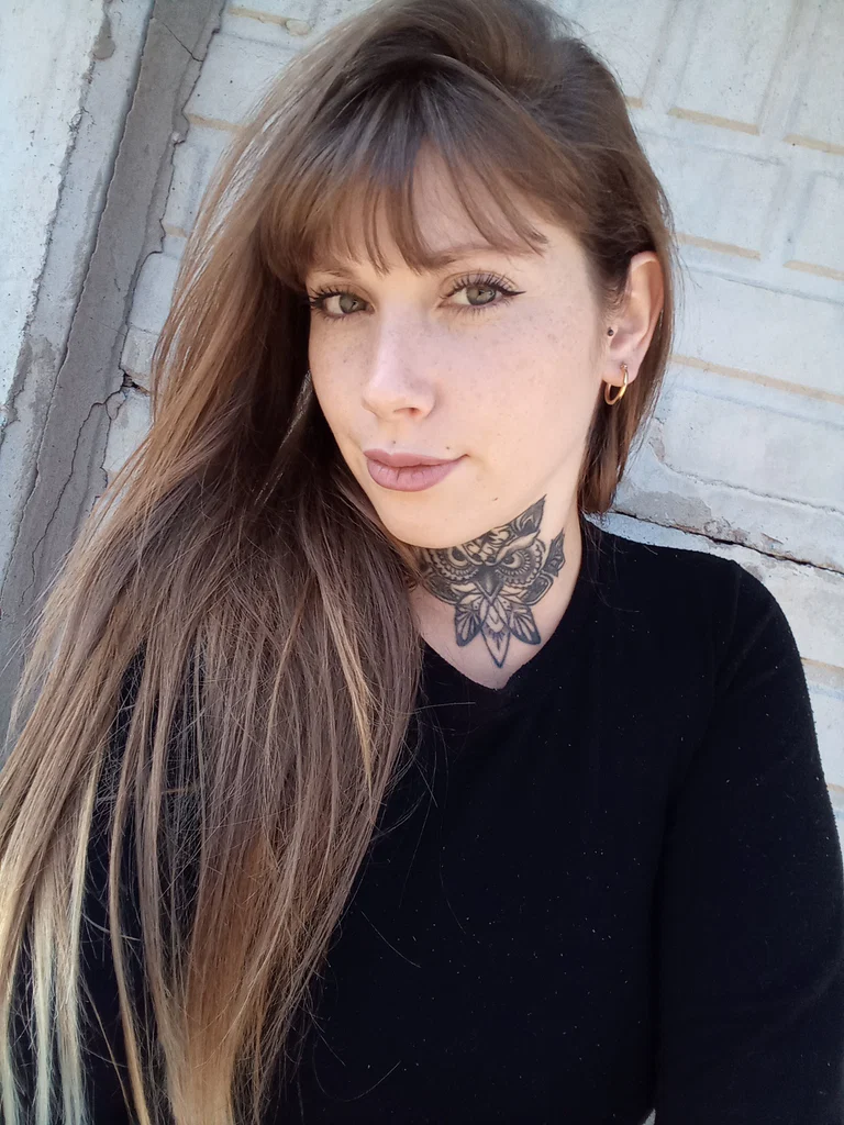 Diana burning🔥's avatar
