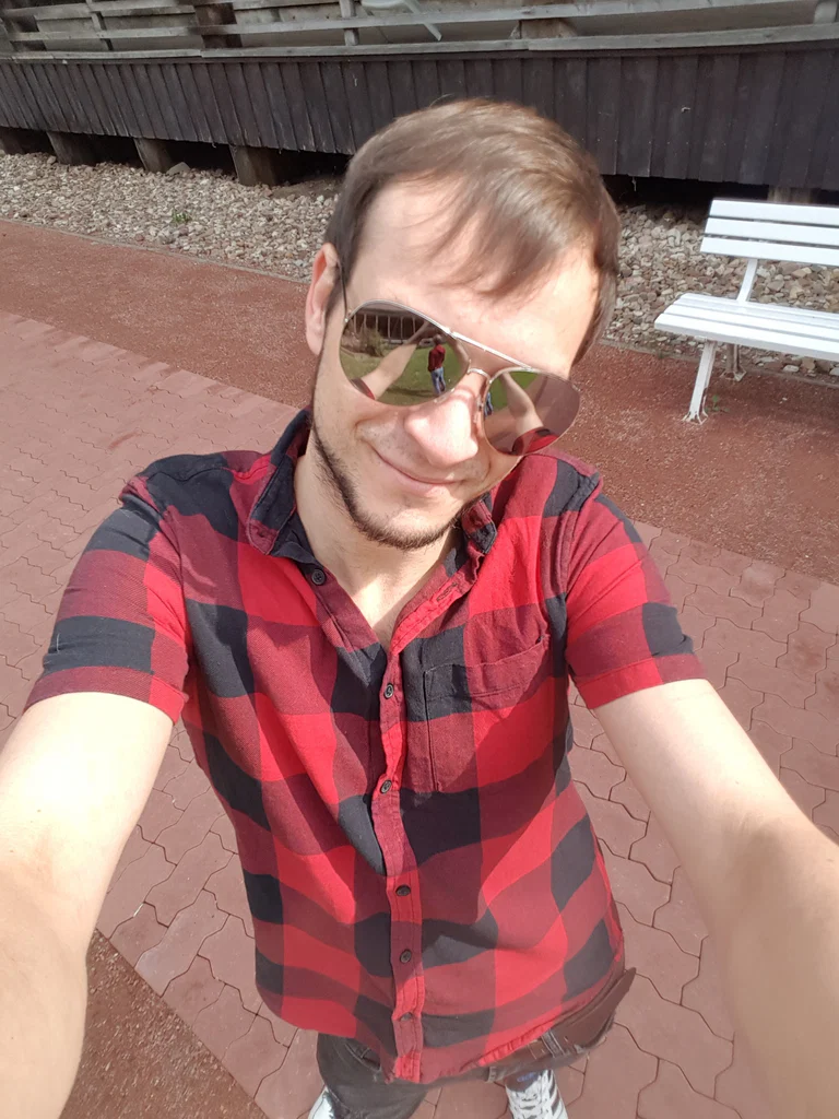 Maik :=)'s avatar