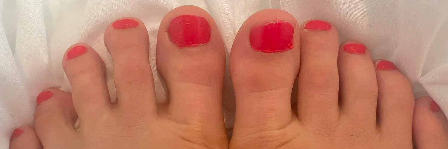Sweaty Feet Girl profile banner