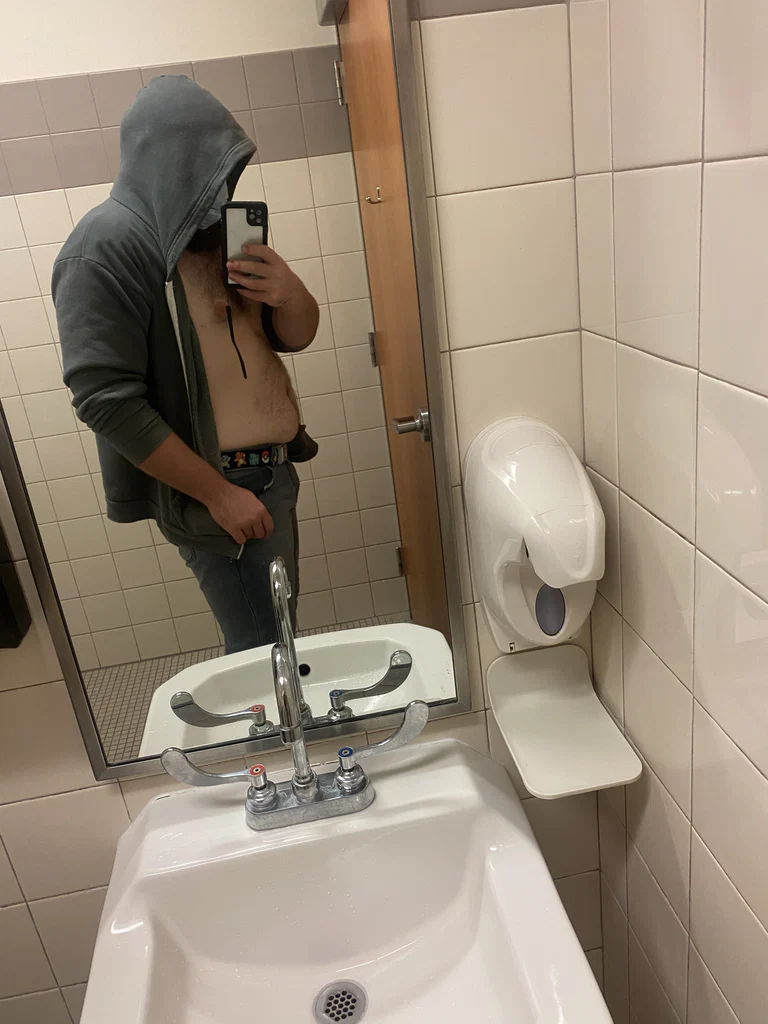 MommaB's avatar
