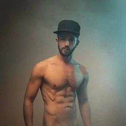 Sam Wallis