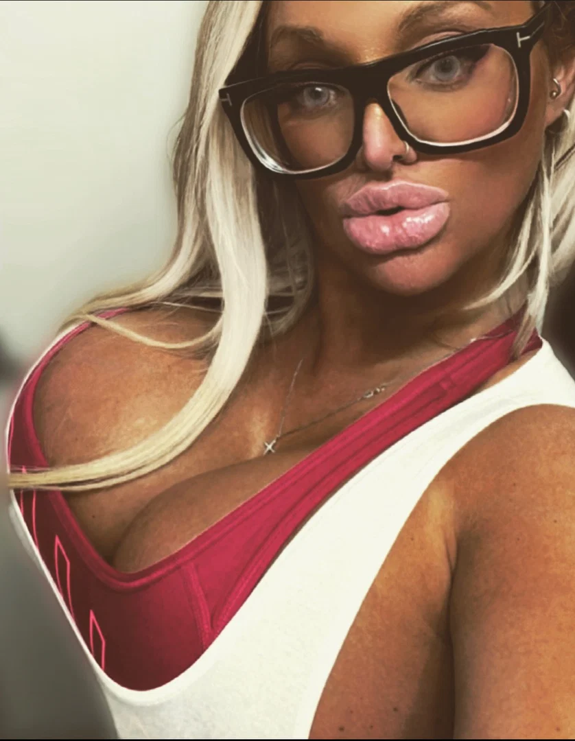 SexyStarr profile banner