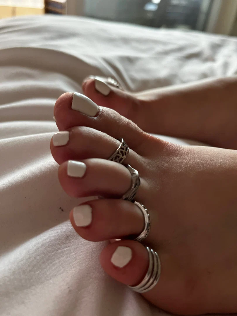 Feet_fetish99 profile banner