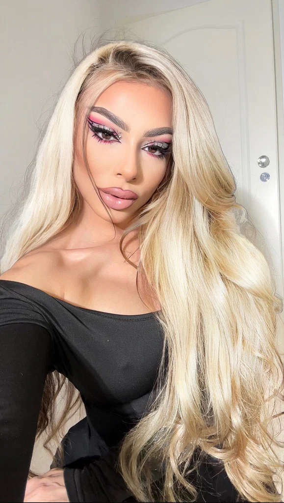 Vanessa's avatar