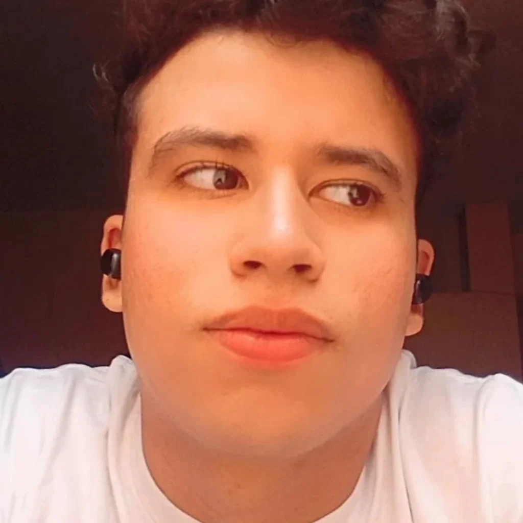 Jav's avatar