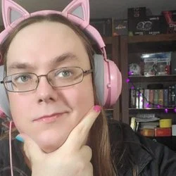 Allie Laine's avatar