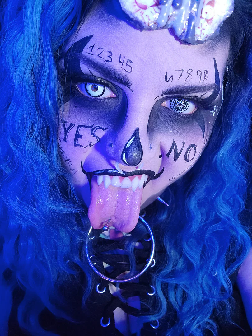 Queen Of Sin profile banner