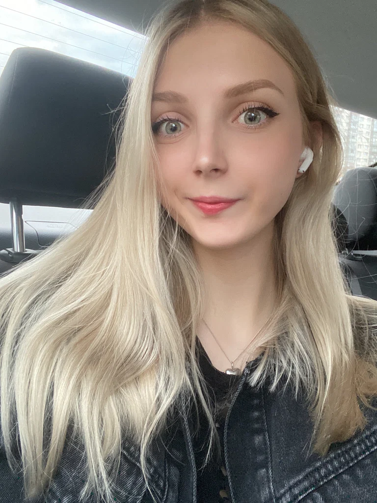 Alise Fox's avatar