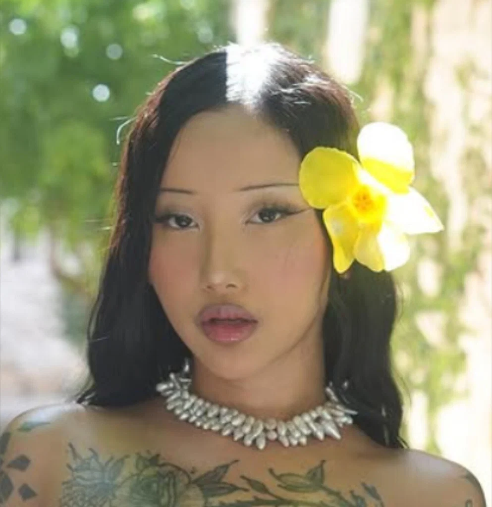 Yenny Zhao's avatar