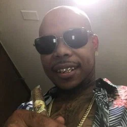 Domino Escobar's avatar