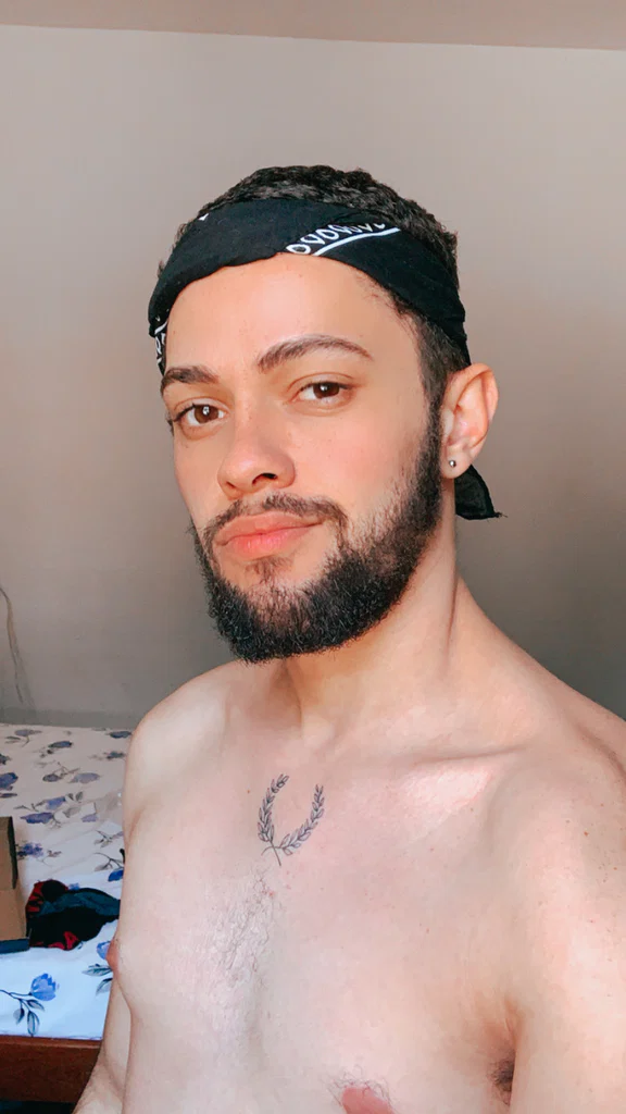 Aires 👽's avatar