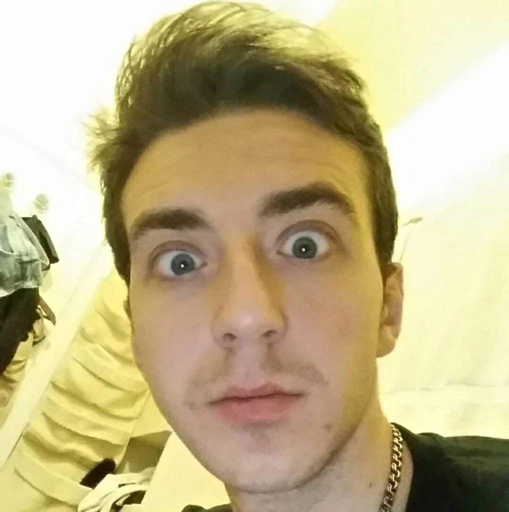 Pawel Rozdzynski's avatar