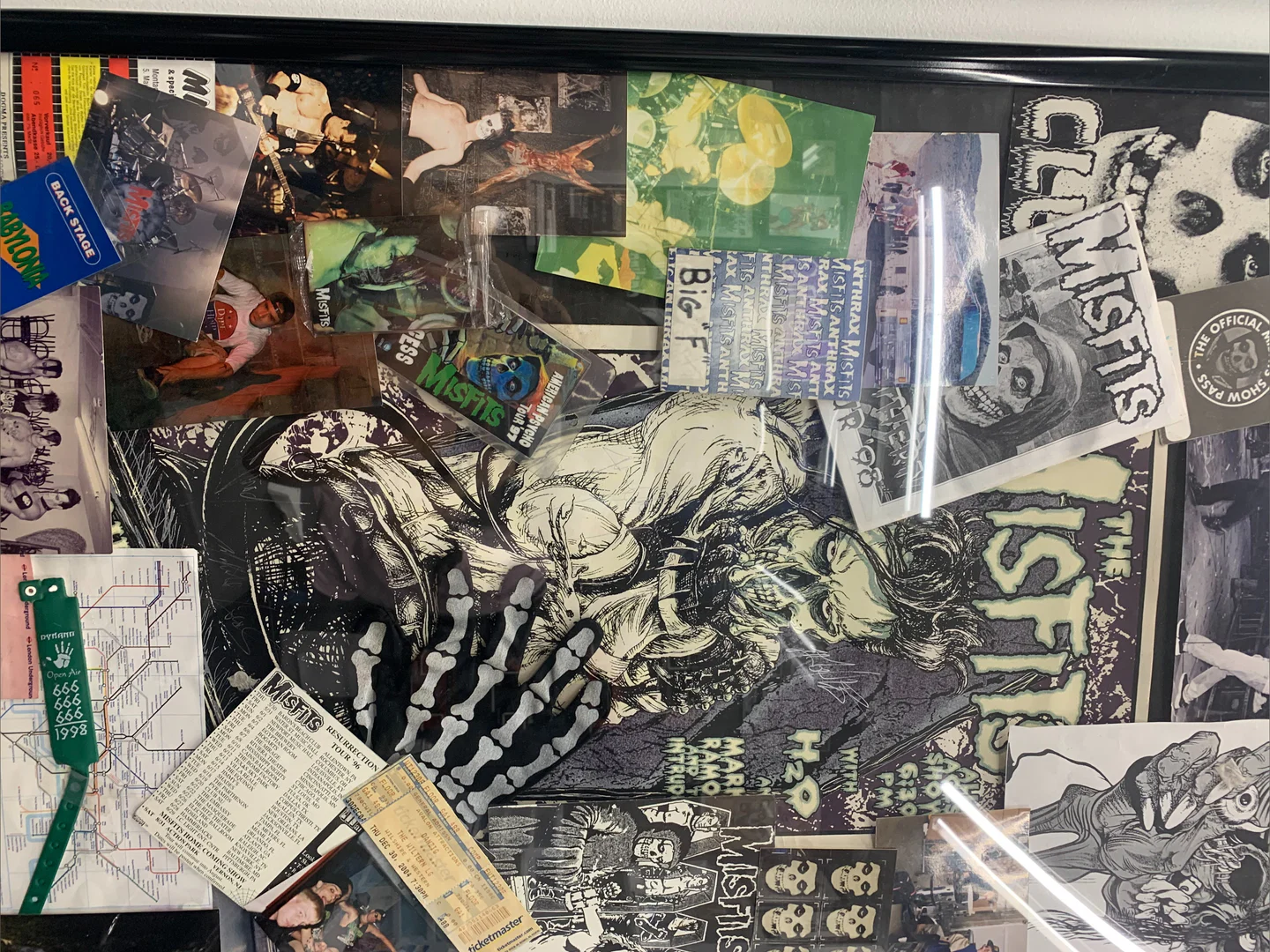 gothic thic profile banner