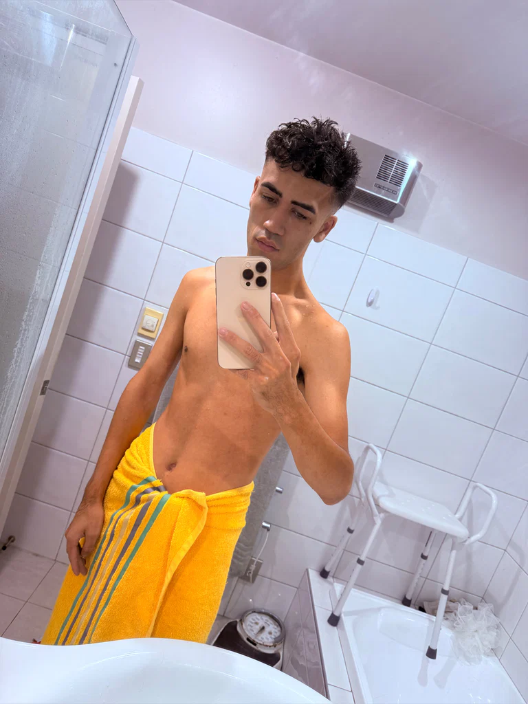 Twink_kiwi
