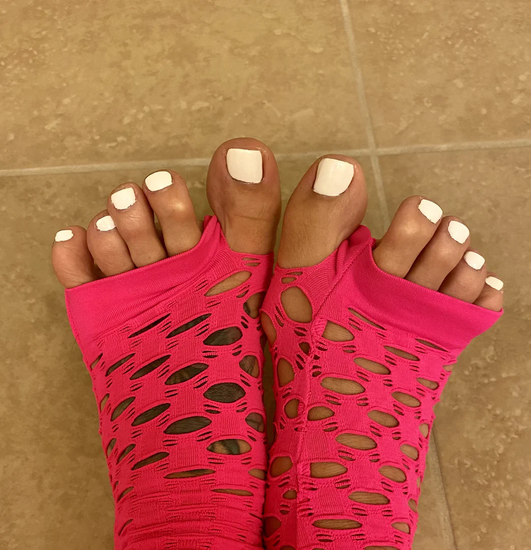 MissMermaidToes profile banner