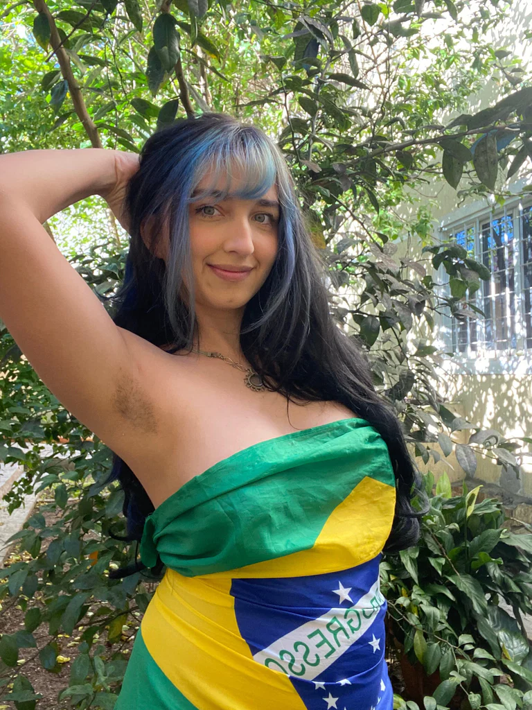 Alice ♡ 🇧🇷 ദ്ദി˶˃ ᵕ ˂ )✧'s avatar