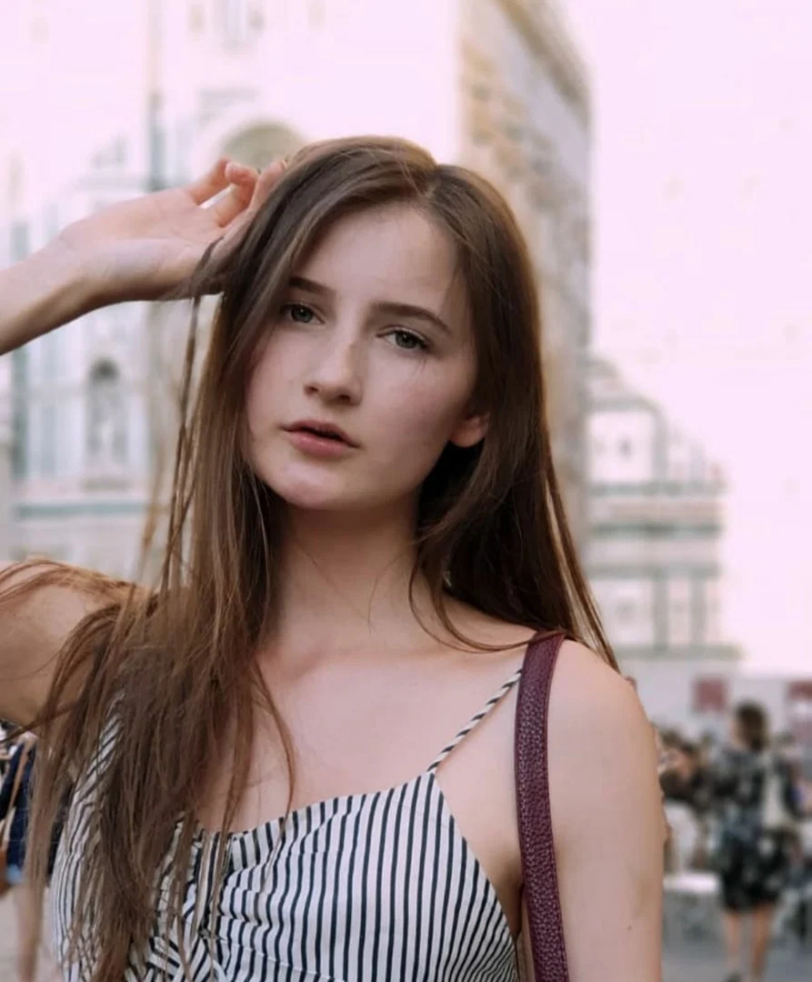 Mila Kate profile banner