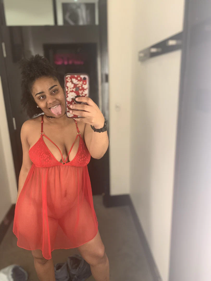 FreakyRed profile banner