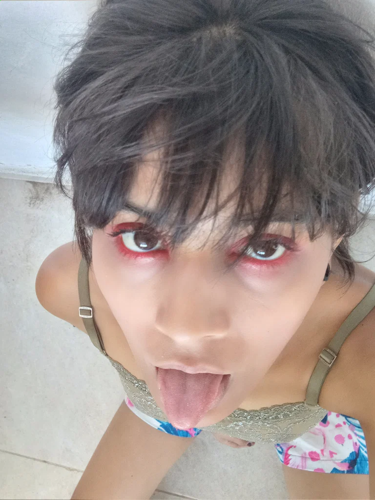 Chriistyeee's avatar