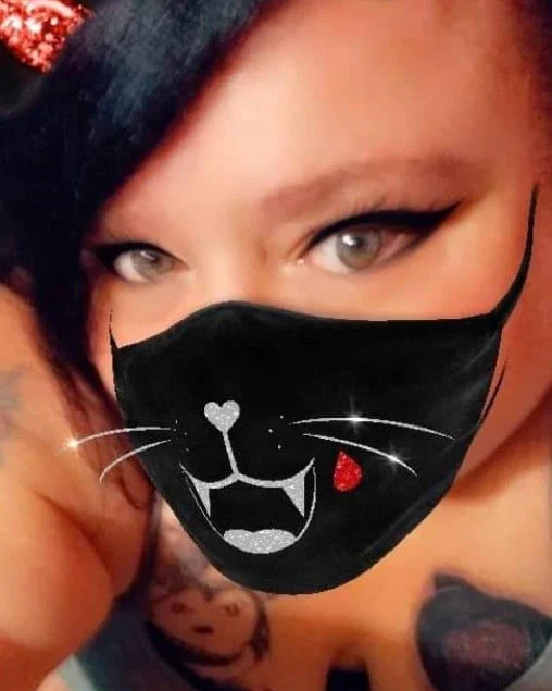 Queen Lola's avatar