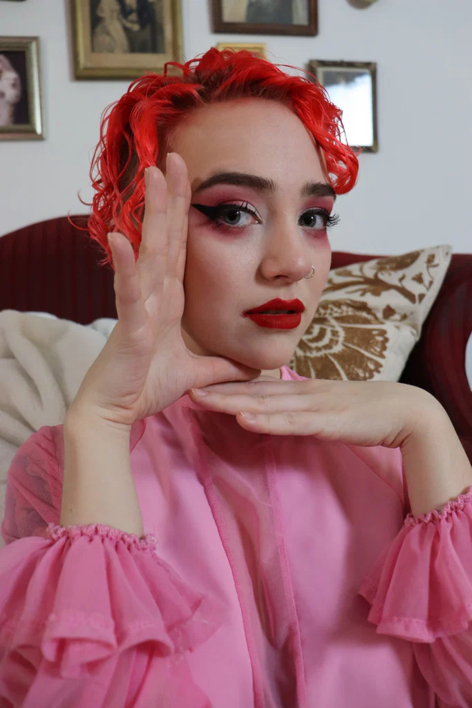 Stella Mae's avatar