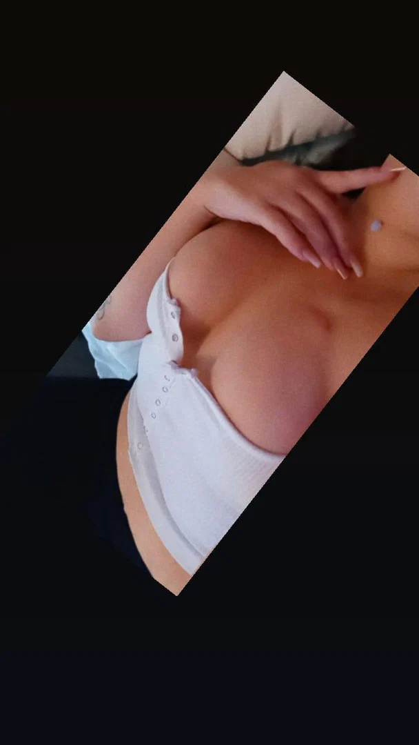 Vixen Montana profile banner