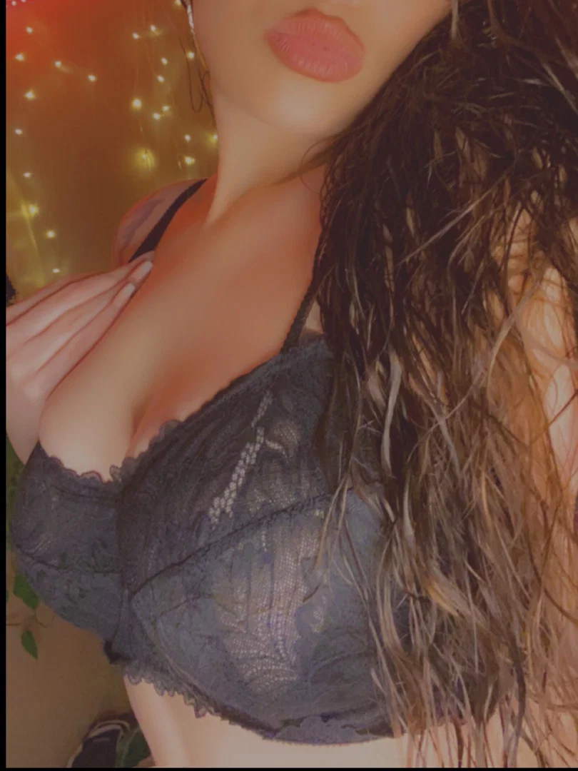 KylieMbabyVIP profile banner