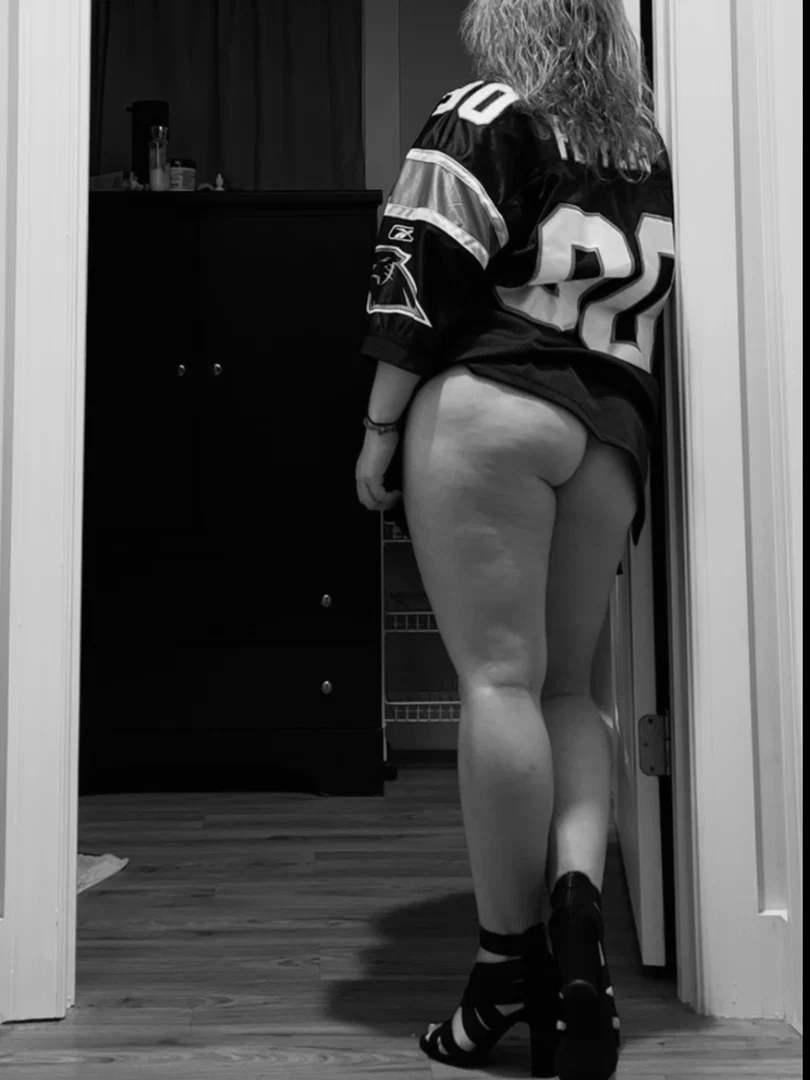 MomBod92 profile banner
