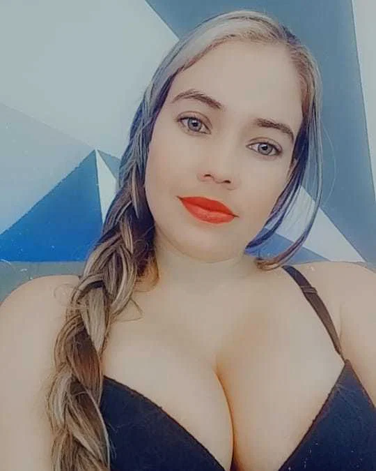 julietax111's avatar