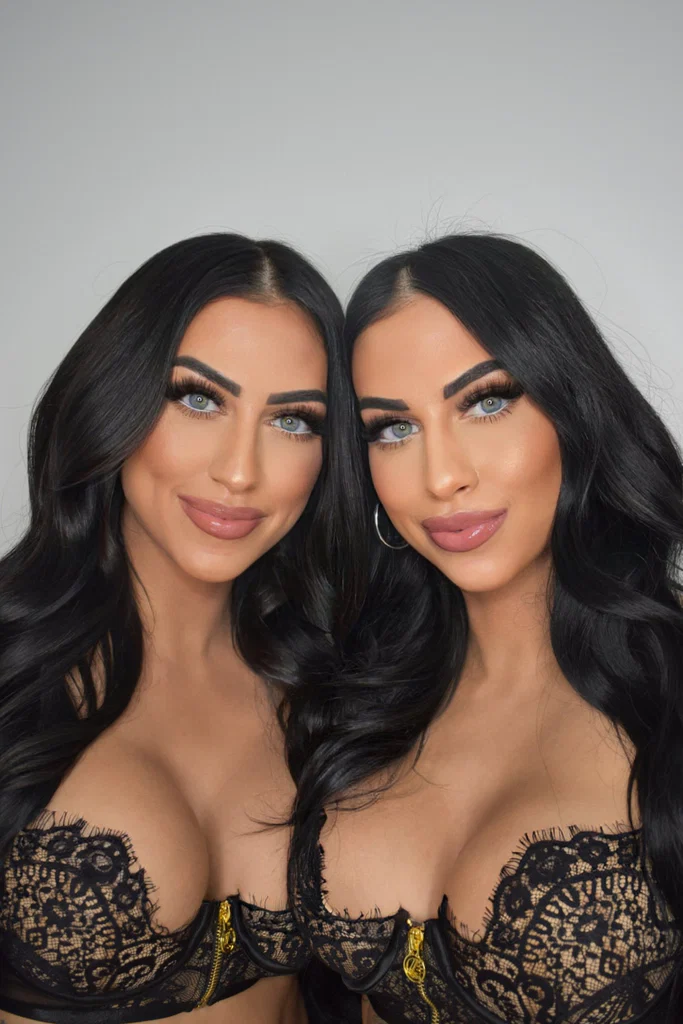Jade &amp; Jaz's avatar