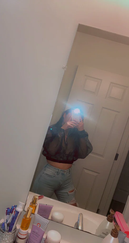 CherryHot🍒