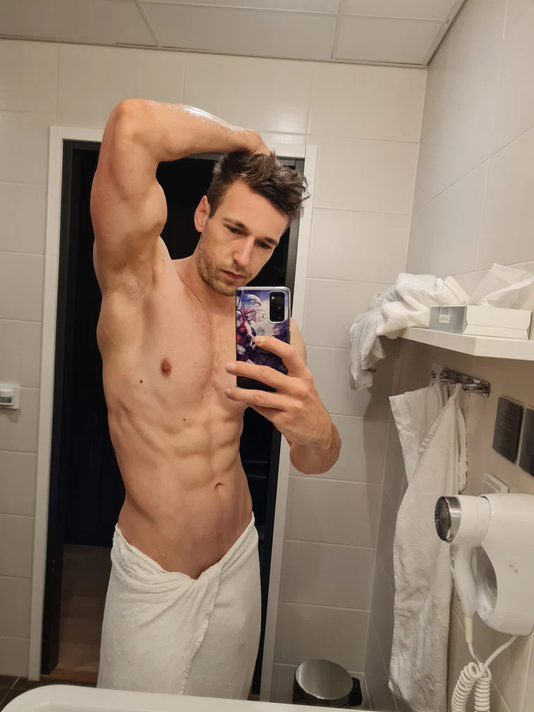 Tomas's avatar