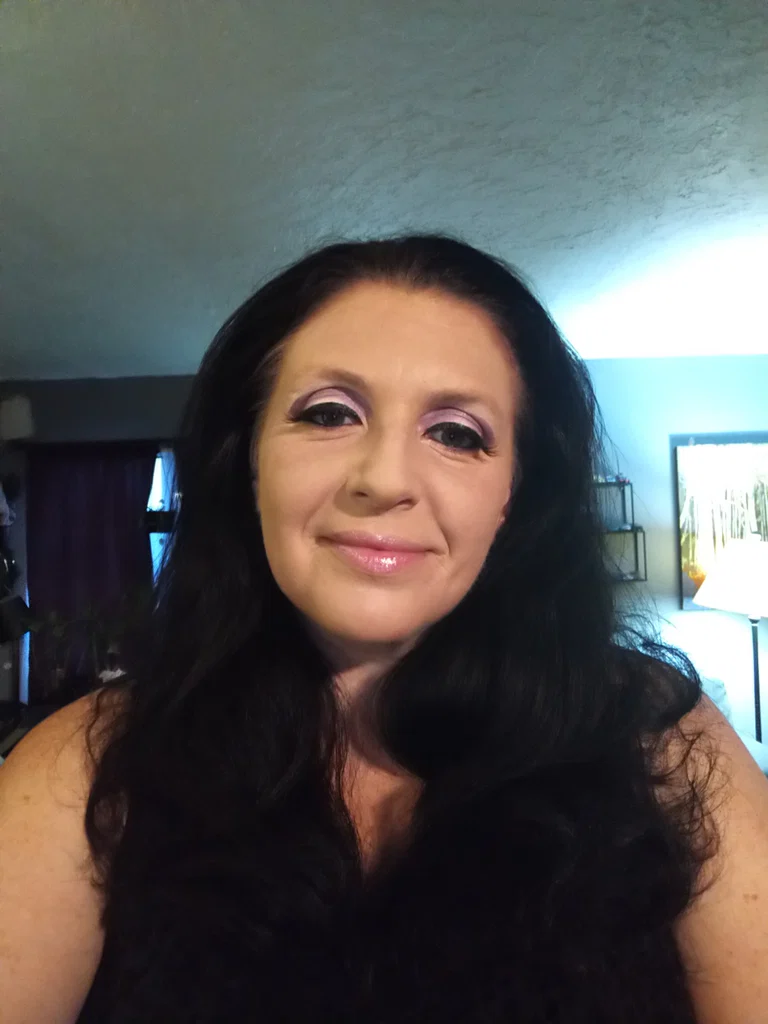 Smokin Hot Kendra's avatar
