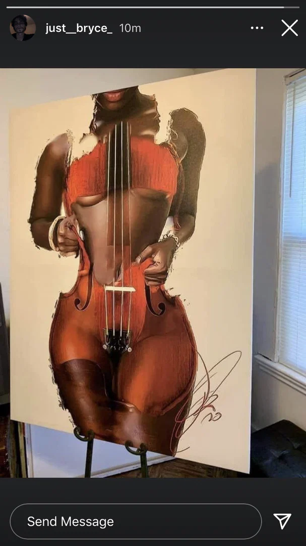 Curved D profile banner