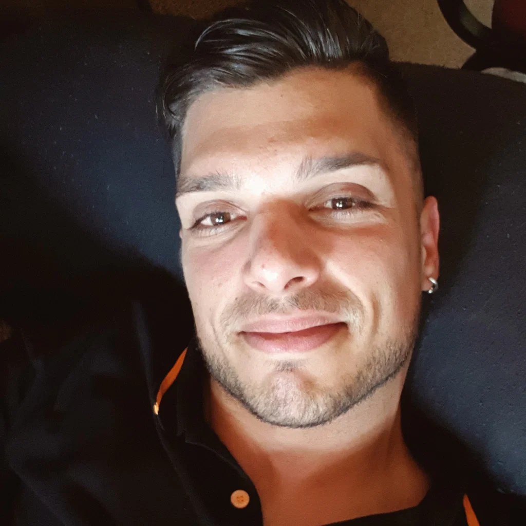 Jota's avatar