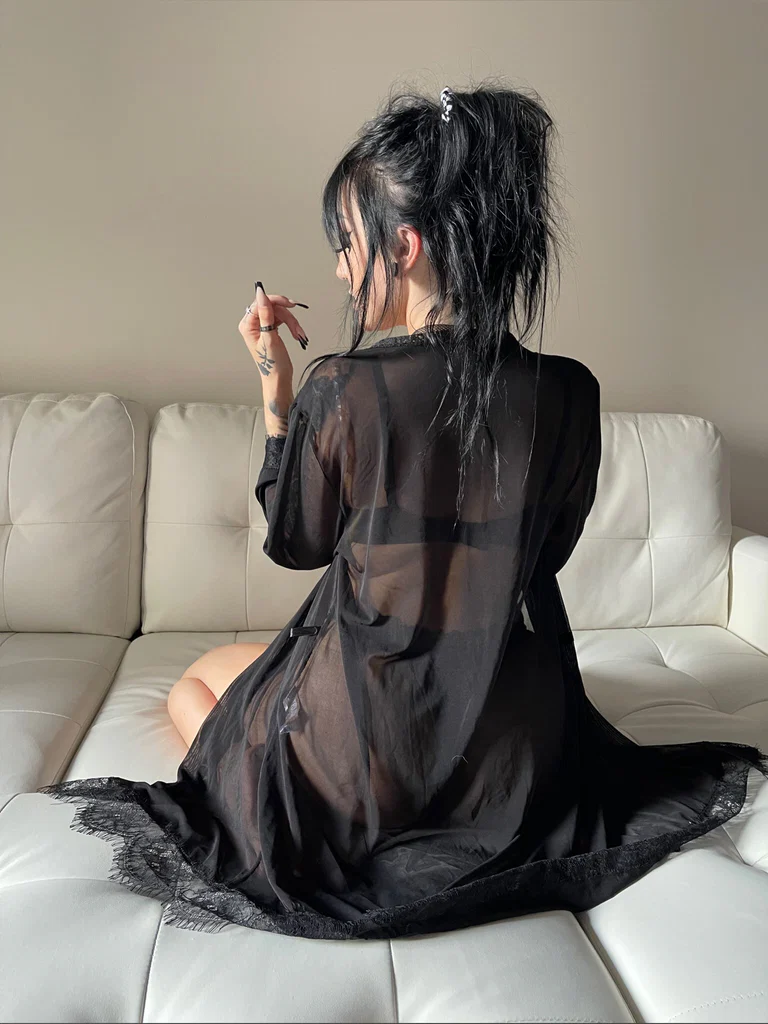 Reign Rose's avatar