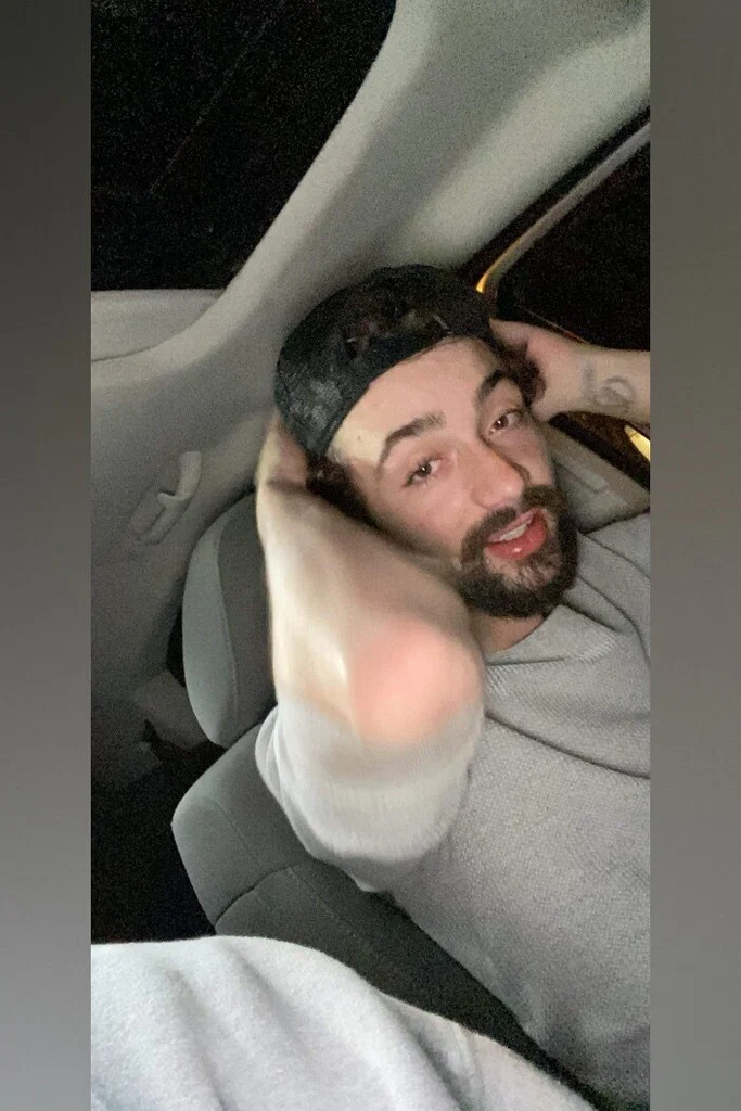 Johnny Longcock's avatar